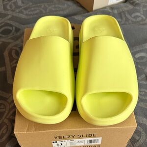 Yeezy Neon Yellow Slide Slip-On Sandals
